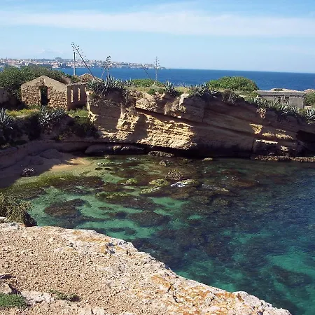 Porta Marina Ortigia Tatil Evi